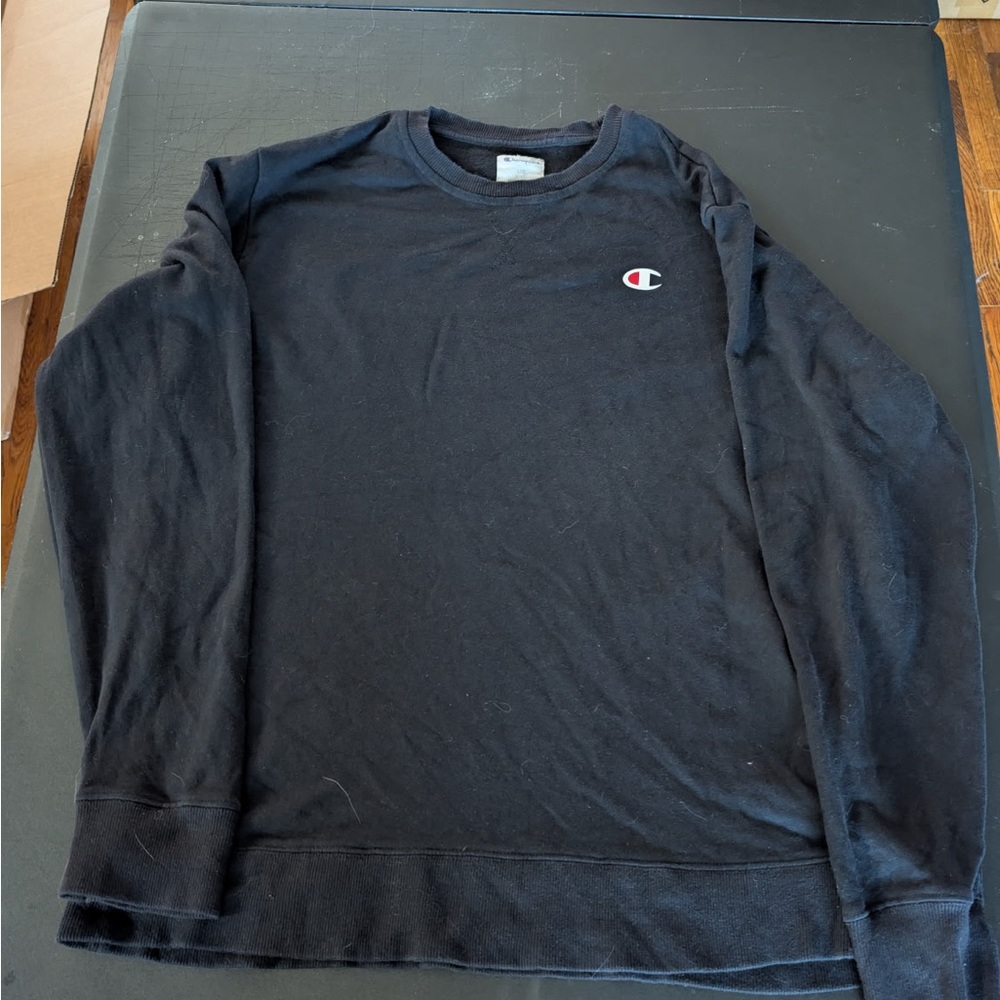 Champion Black Crewneck Sweatshirt